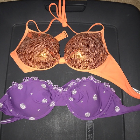 Bathing suits - Picture 4 of 8